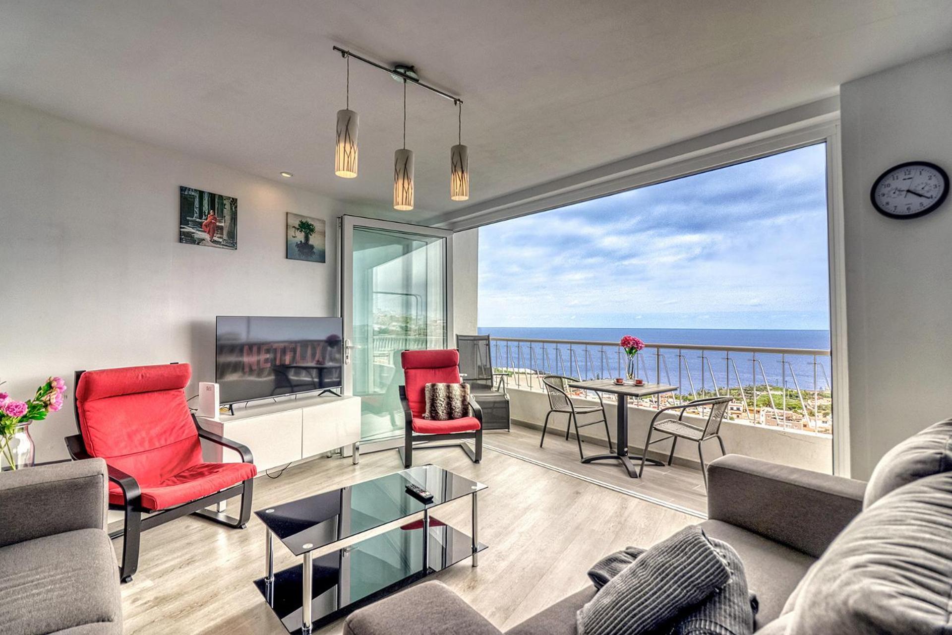Central Modern Apartment With Private Parking & Ocean View & Coffee Corner Icod De Los Vinos Bagian luar foto