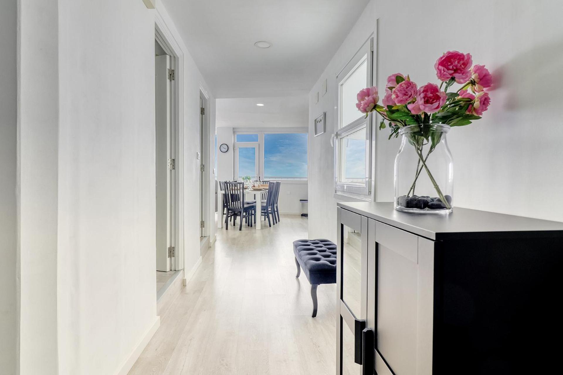 Central Modern Apartment With Private Parking & Ocean View & Coffee Corner Icod De Los Vinos Bagian luar foto